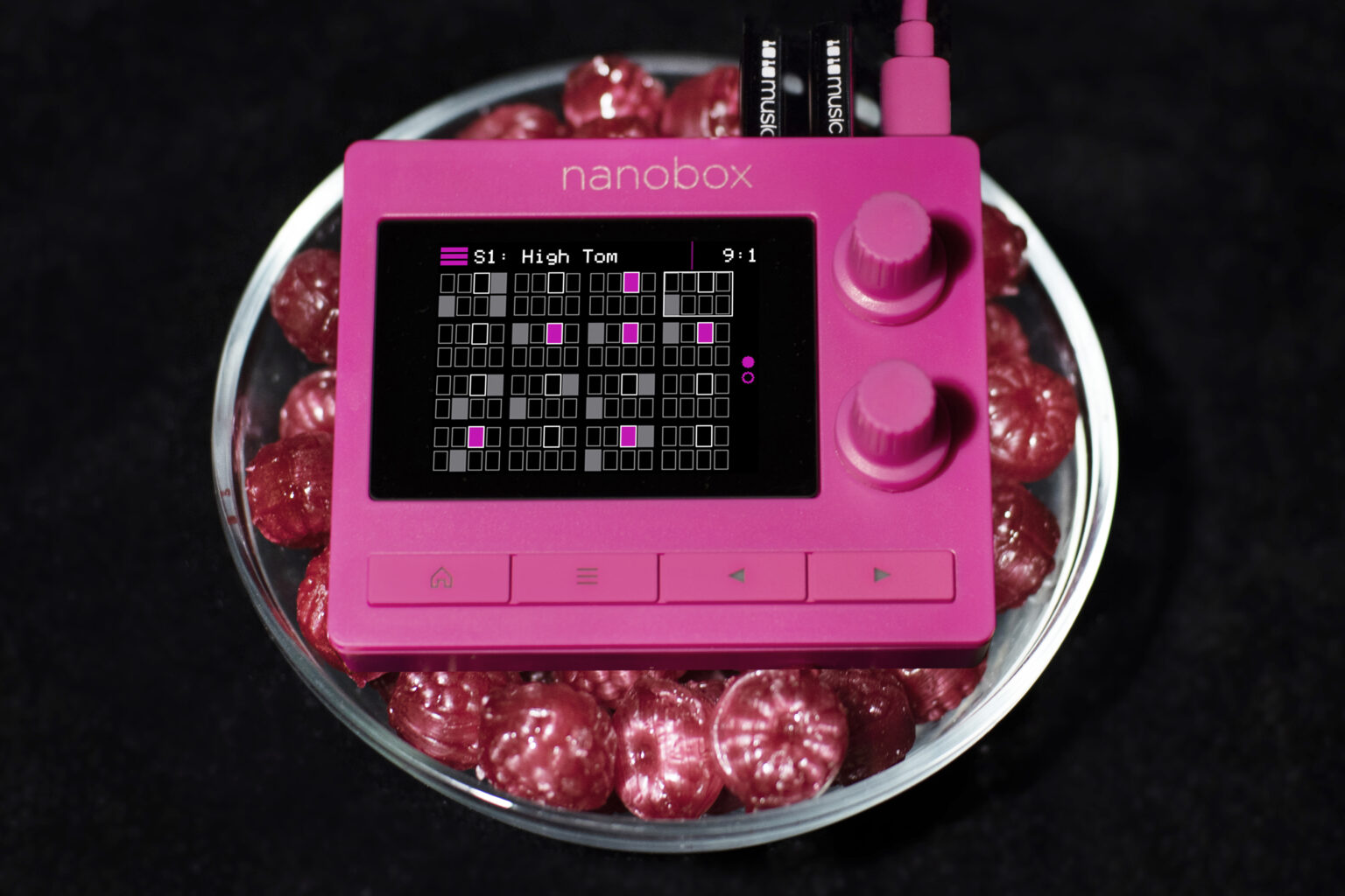 nanobox razzmatazz Mini Drum Sequencer with FM Synthesis and Sampling 1010music LLC